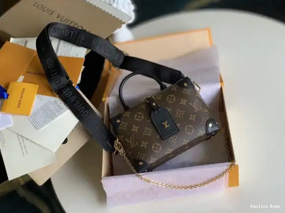 Cheap VUITTON MALLE SOUPLE PETITE LOUIS 0514
